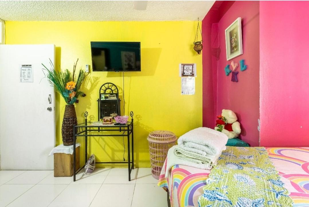 Colorful Private Room Oasis Montego Bay Exteriér fotografie